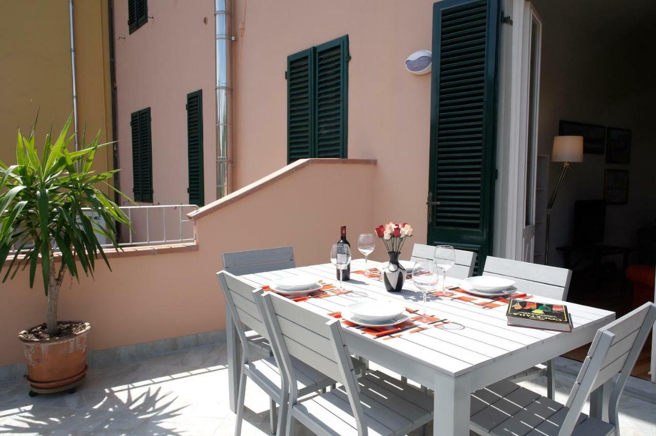 Yourhomeinlucca La Terrazza Exterior foto